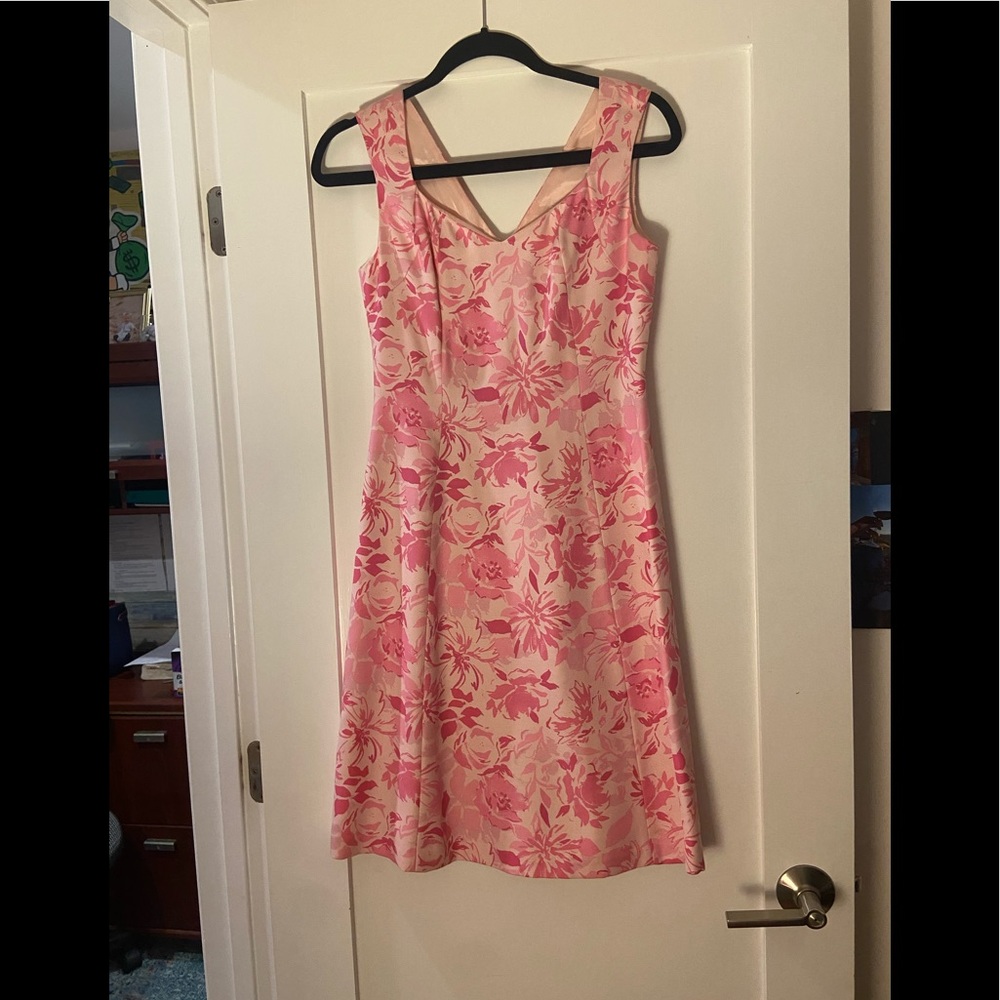 Petite Sophisticate size 2 Pink Midi Dress
